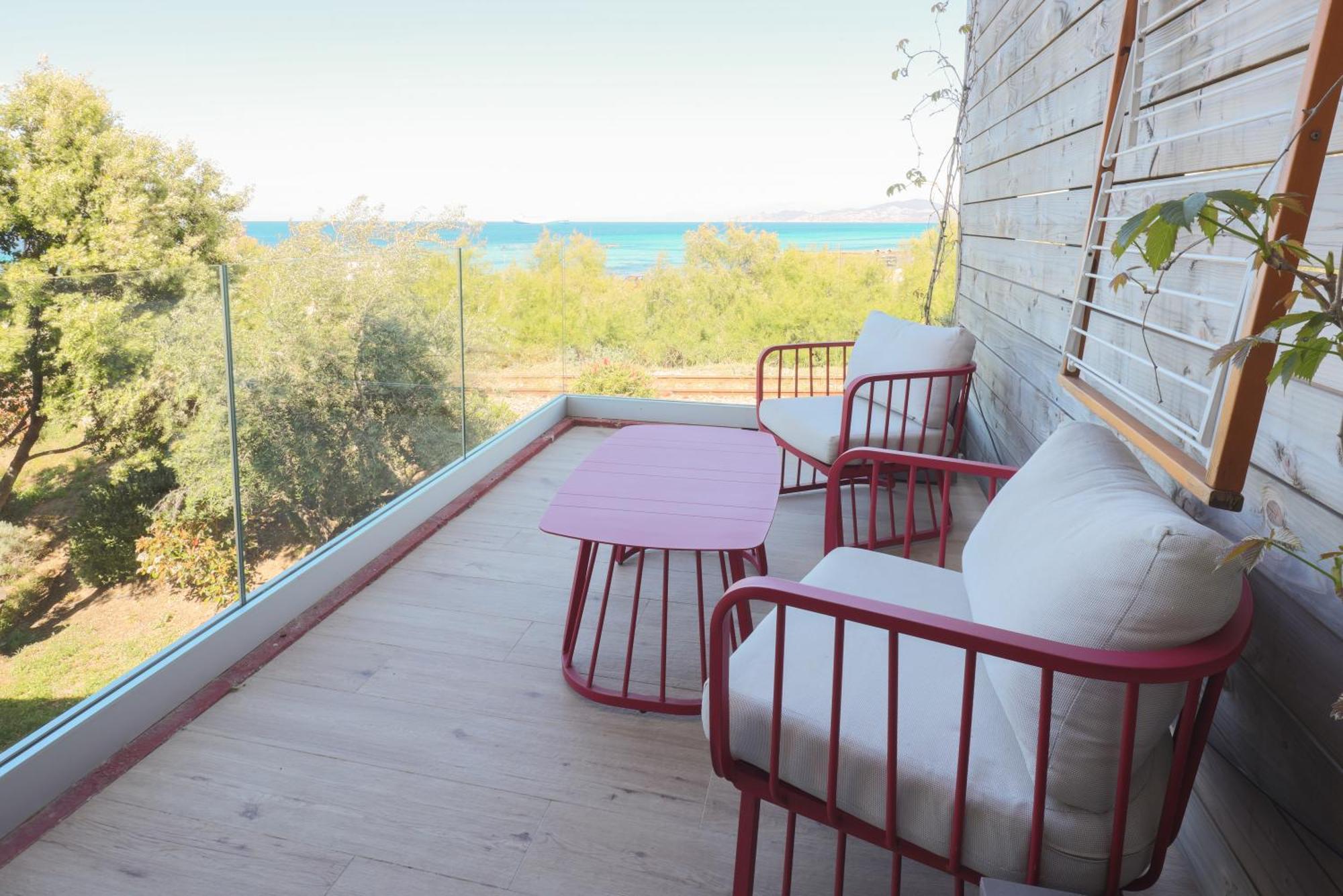 Residence Saletta Mare Л'Иль-Рус Экстерьер фото